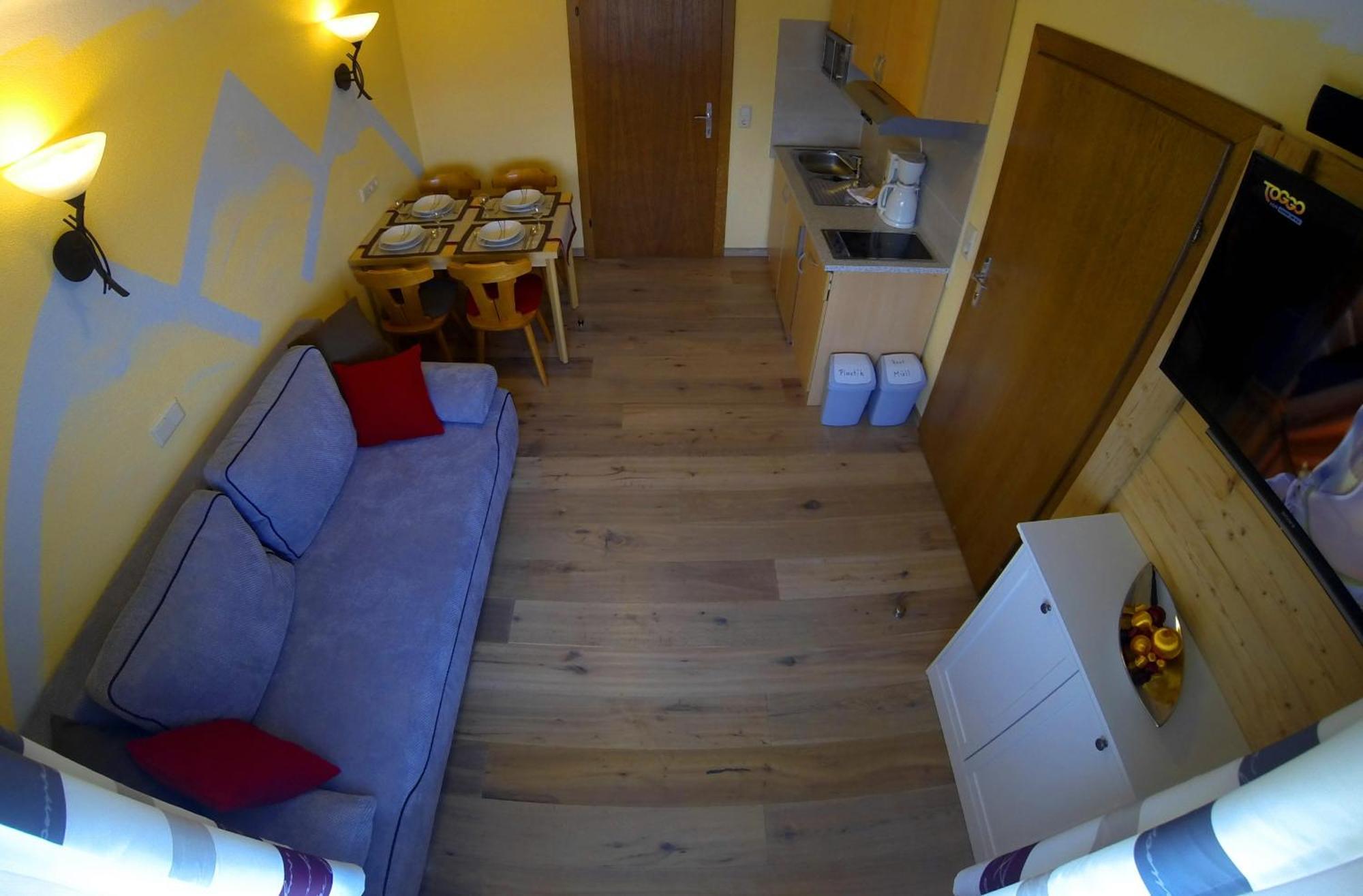 Haus Kartoner Hotel Шладминг Стая снимка