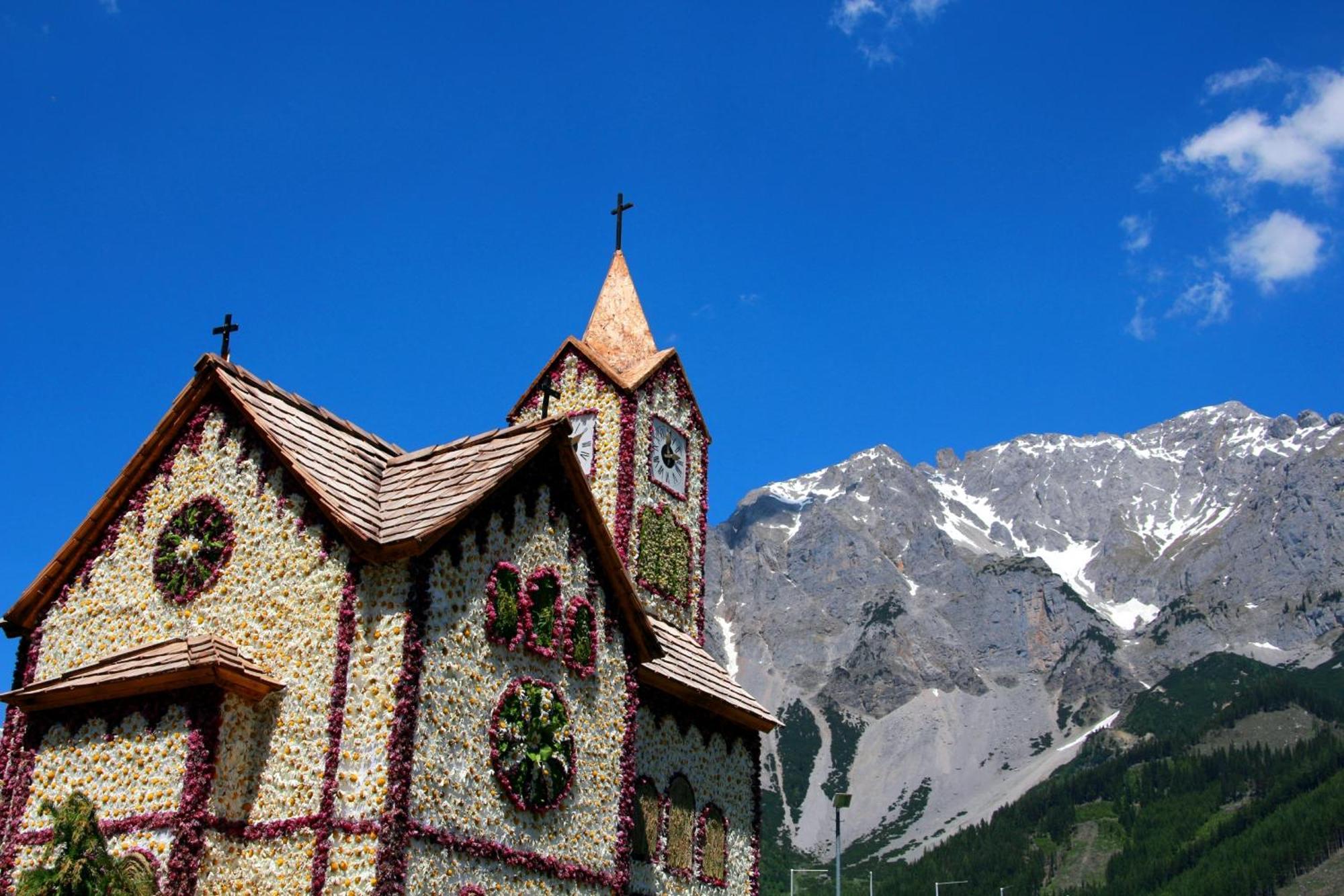 Haus Kartoner Hotel Шладминг Екстериор снимка